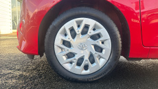 Toyota Aygo 1.0 VVT-i X-Play 5dr x-shift Petrol Hatchback